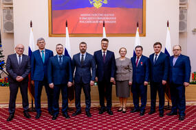 Коллектив сотрудников УК «Металлоинвест», АО «Михайловский ГОК имени А. В. Варичева», НИТУ МИСИС и НИИПИ ТОМС